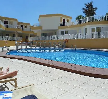 Plataneras Отель *